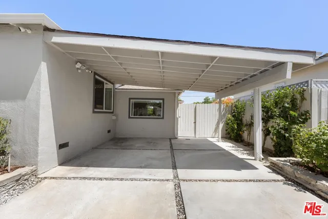 $1,199,999 | 5846 Shoshone Avenue, Encino, CA 91316