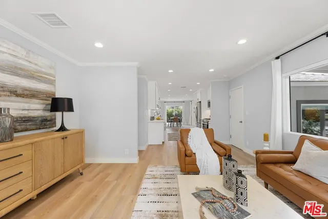 $1,199,999 | 5846 Shoshone Avenue, Encino, CA 91316