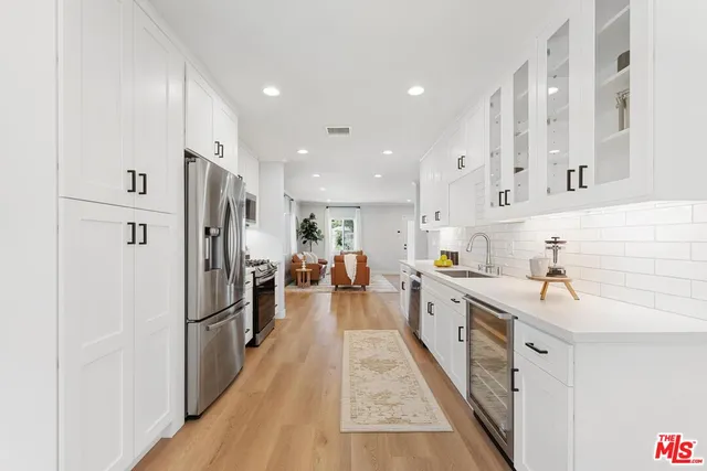 $1,199,999 | 5846 Shoshone Avenue, Encino, CA 91316