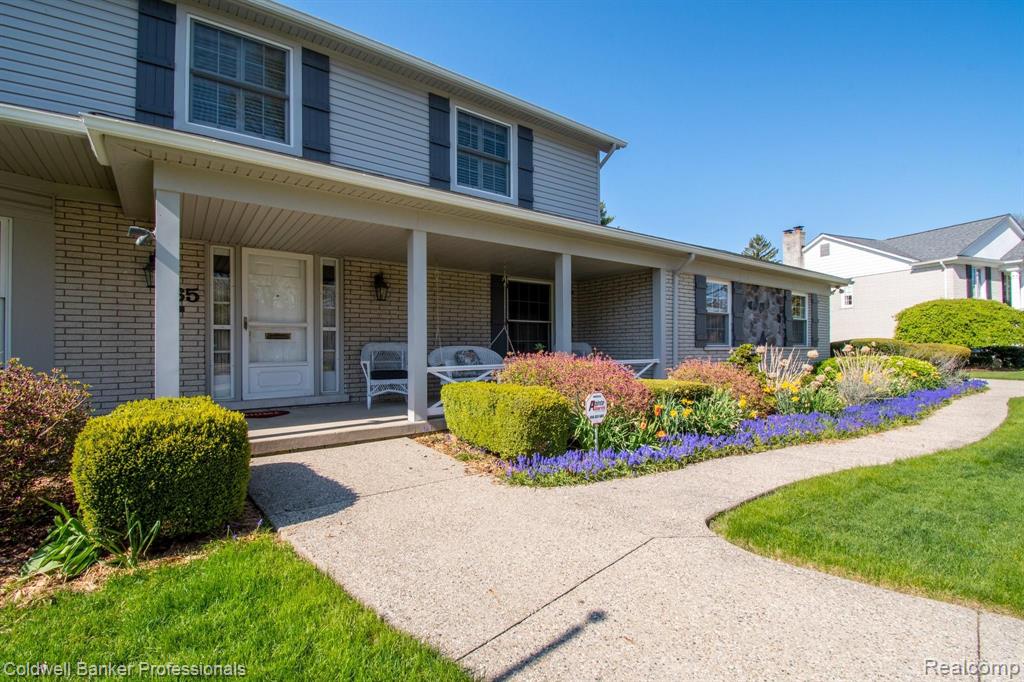 65 South Duval Road Grosse Pointe Shores, MI 48236 - Photo 3 of 40