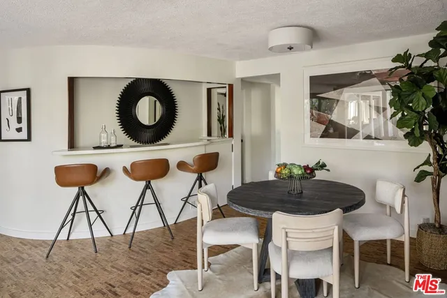 $1,299,000 | 1009 Holly Road, Santa Paula, CA 93060