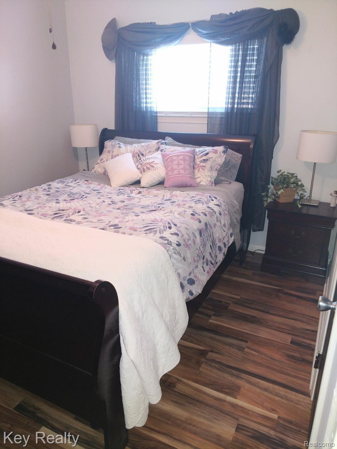 8485 Armstrong Road Newport, MI 48166 - Photo 17 of 25 thumbnail13.jpeg