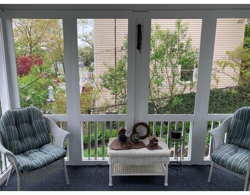 14 Upland Road Waltham, MA 02451 - Photo 19 of 26 Gallery Image 19