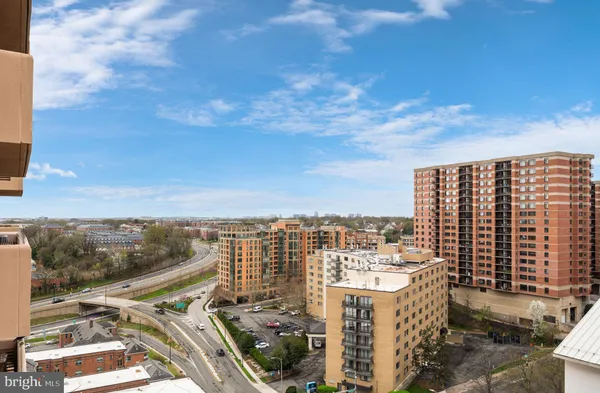 $2,500 | 1301 North Courthouse Road, Unit 1505, Arlington, VA 22201