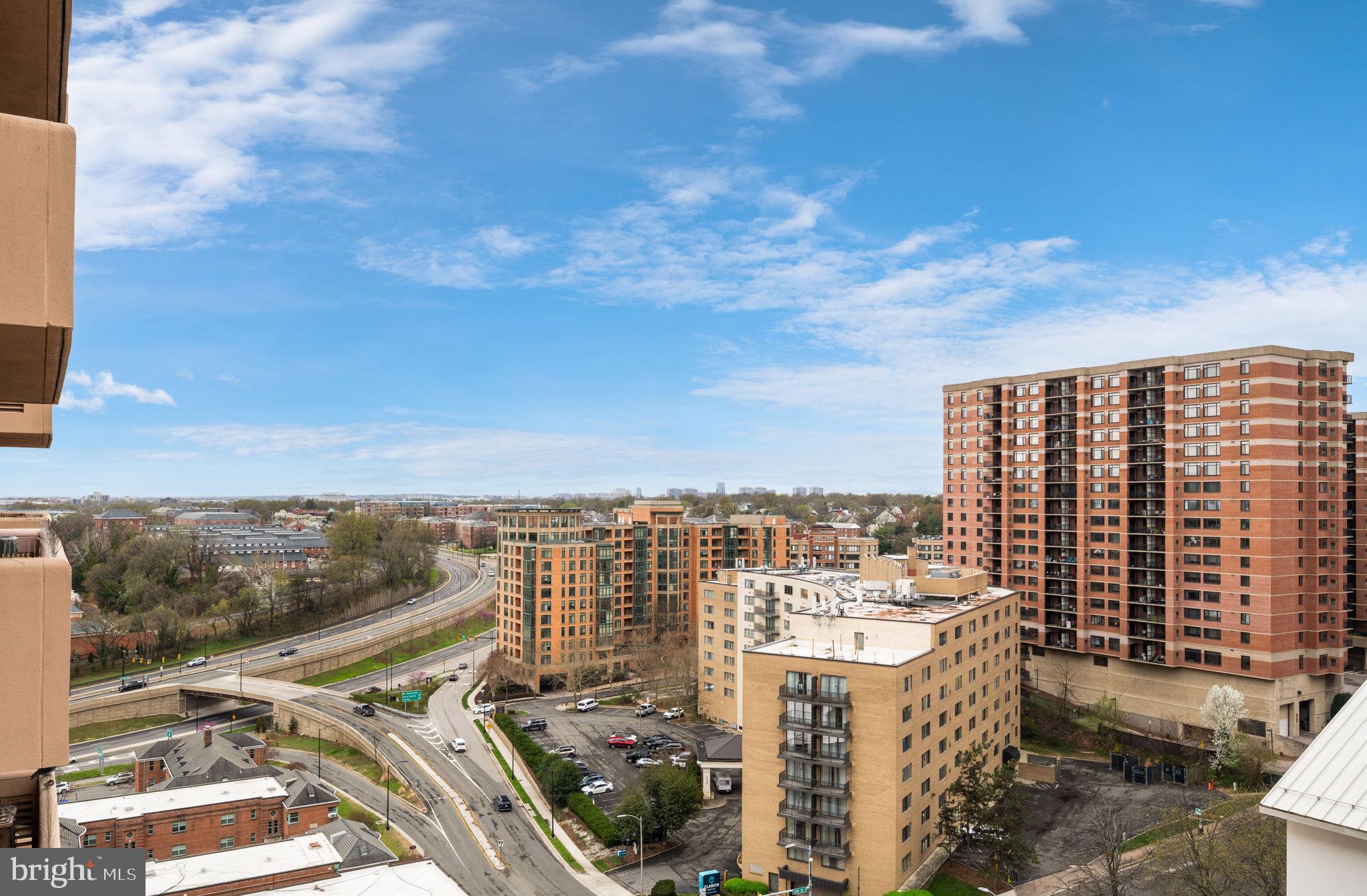 1301 North Courthouse Road, Unit 1505 Arlington, VA 22201 - Photo 22 of 26 Skyline Views of Arlington