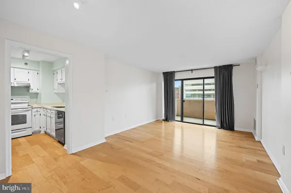 $2,500 | 1301 North Courthouse Road, Unit 1505, Arlington, VA 22201