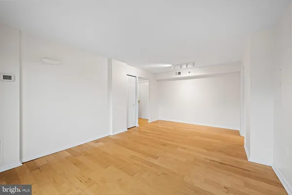 $2,500 | 1301 North Courthouse Road, Unit 1505, Arlington, VA 22201