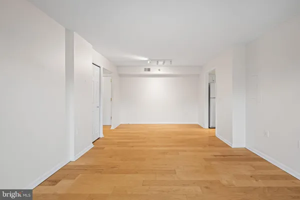 $2,500 | 1301 North Courthouse Road, Unit 1505, Arlington, VA 22201