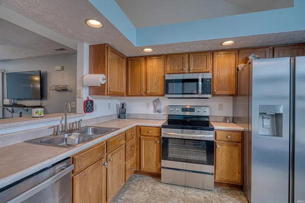 $212,730 | 3006 Galleon Drive, Evansville, IN 47725