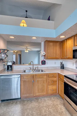 $212,730 | 3006 Galleon Drive, Evansville, IN 47725