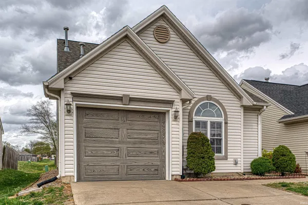 $212,730 | 3006 Galleon Drive, Evansville, IN 47725