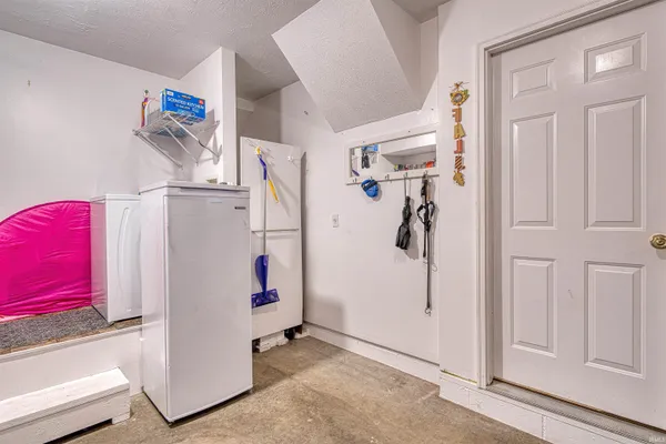 $212,730 | 3006 Galleon Drive, Evansville, IN 47725