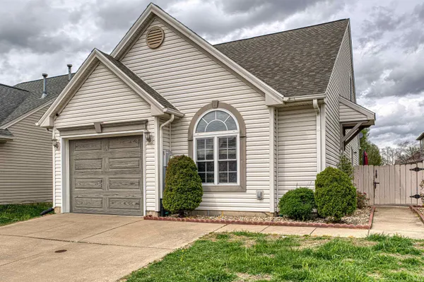 $212,730 | 3006 Galleon Drive, Evansville, IN 47725