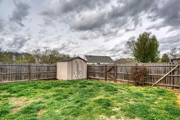 $212,730 | 3006 Galleon Drive, Evansville, IN 47725