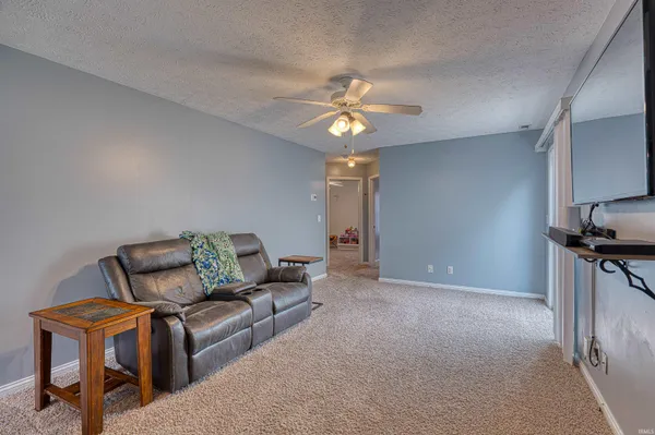 $212,730 | 3006 Galleon Drive, Evansville, IN 47725