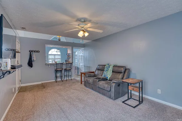 $212,730 | 3006 Galleon Drive, Evansville, IN 47725