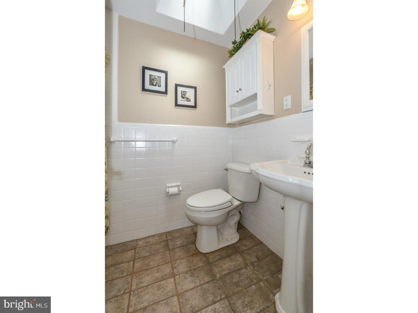641 Wanamaker Road Jenkintown, PA 19046 - Photo 18 of 25 Bathroom