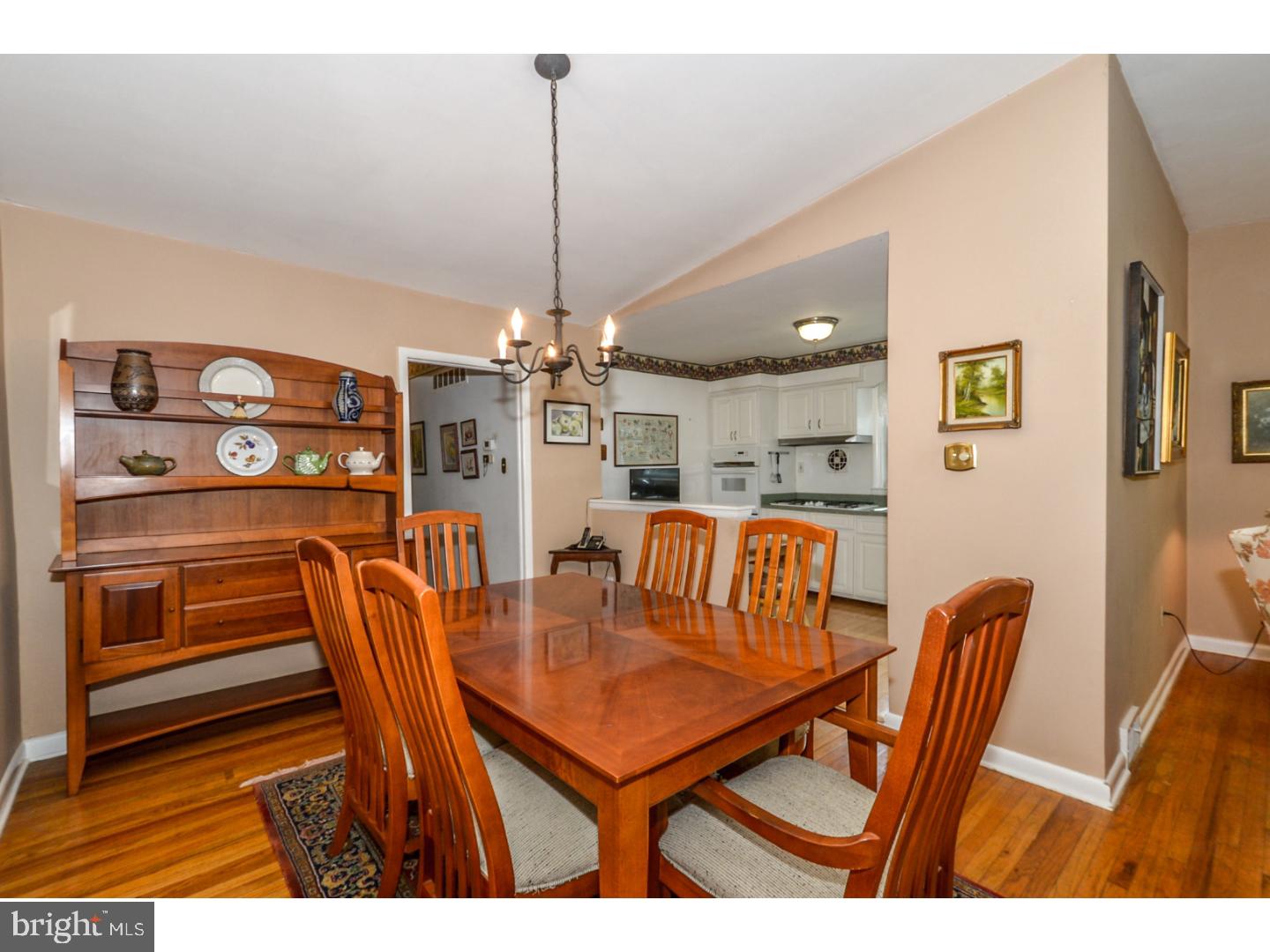 641 Wanamaker Road Jenkintown, PA 19046 - Photo 9 of 25 Dining Room