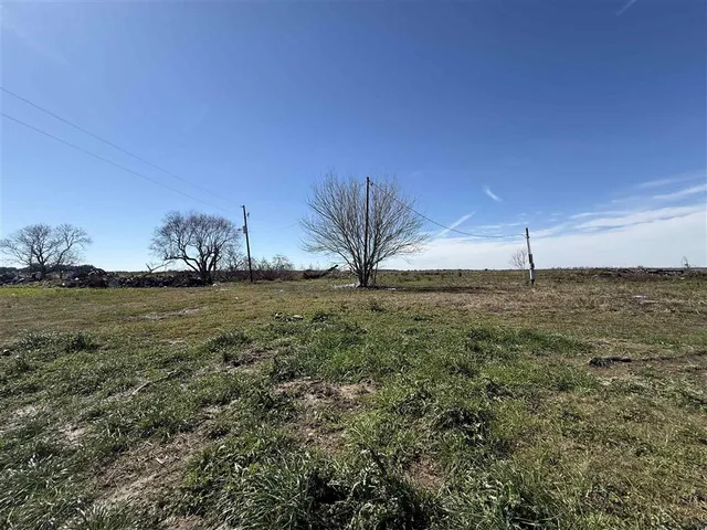 $60,000 | 6105 382nd Hwy Lake, Lake Arthur, LA 70549