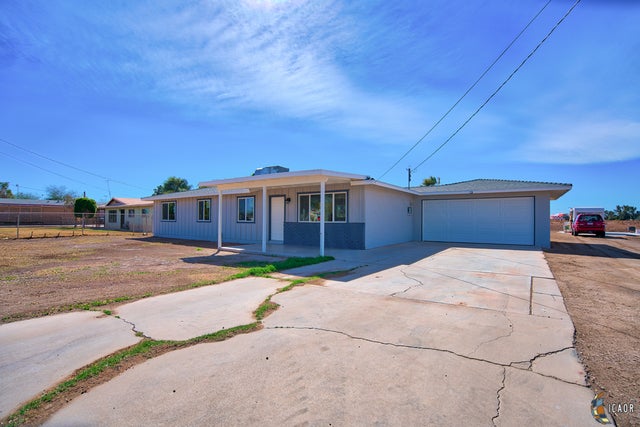 519 Lee Road Imperial, CA 92251 - Photo 5 of 35 Gallery Image 5