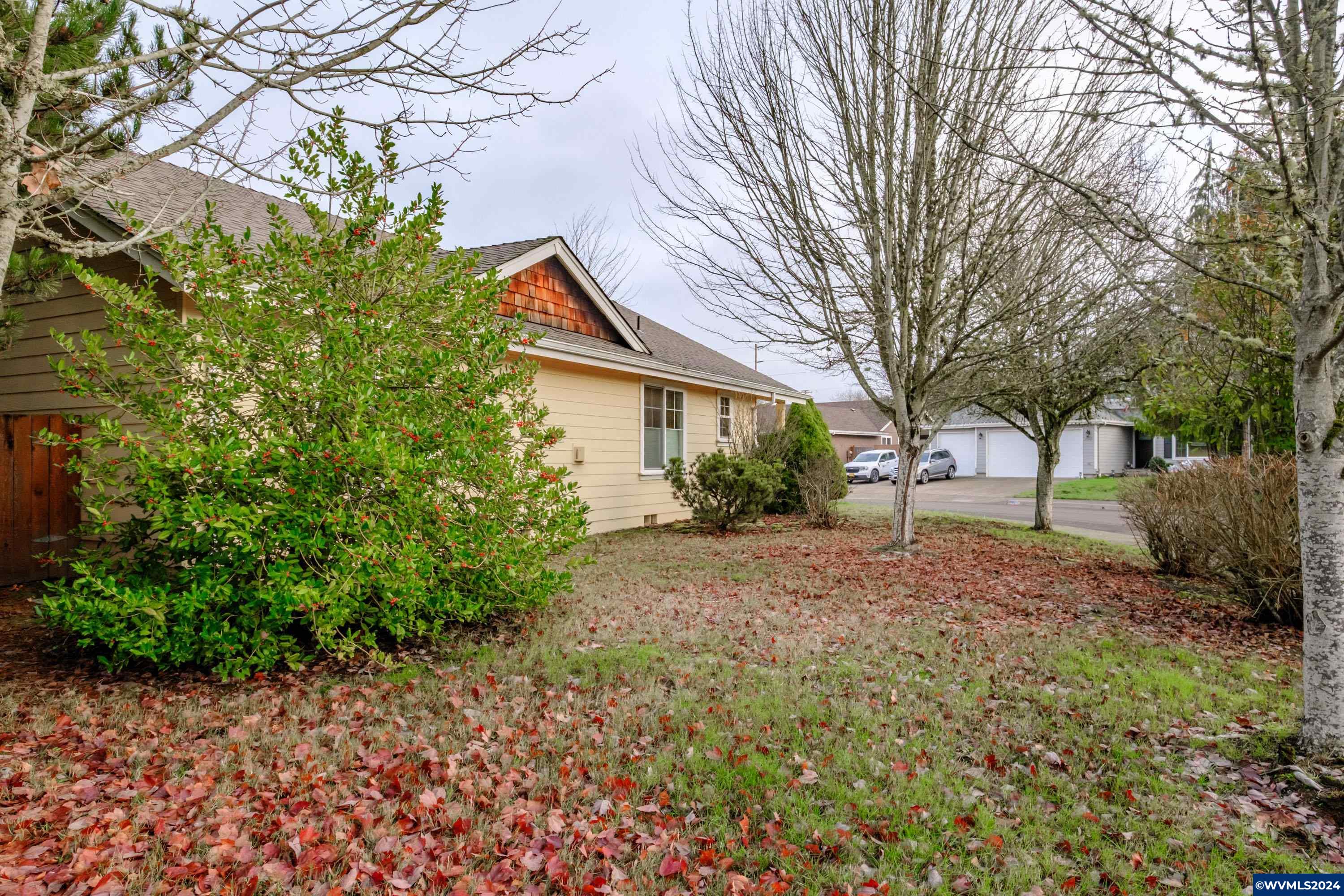 1617 Southwest Elk Circle Albany, OR 97321 - Photo 44 of 46 Gallery Image 44