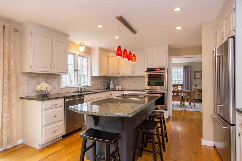 2 Wheelwright Road Medfield, MA 02052 - Photo 5 of 30 Gallery Image 5