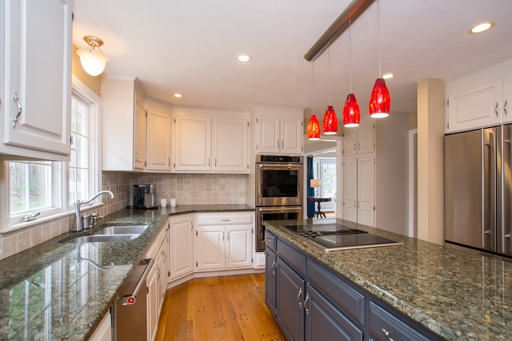 2 Wheelwright Road Medfield, MA 02052 - Photo 6 of 30 Gallery Image 6