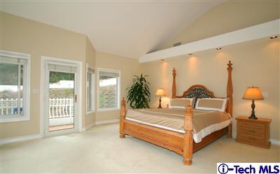 Undisclosed Address Pasadena, CA 91103 - Photo 12 of 18 Additional Photo