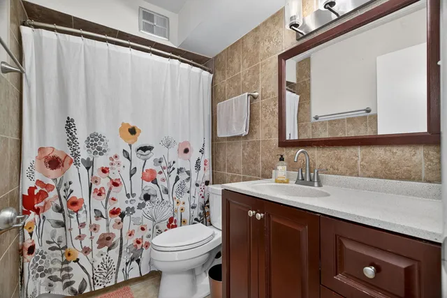 $179,899 | 9122 West 140th Street, Unit 2NW, Orland Park, IL 60462