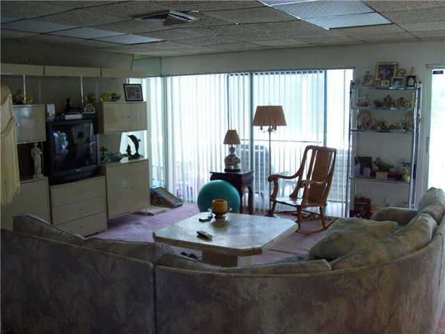 284 Ohio Road Lake Worth, FL 33467 - Photo 17 of 18 Additional Photo