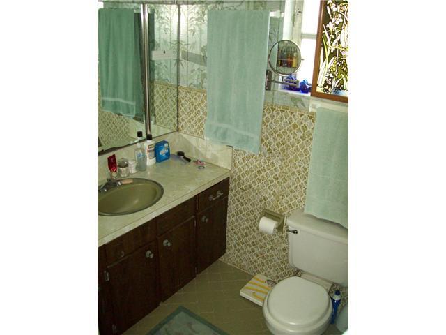 284 Ohio Road Lake Worth, FL 33467 - Photo 9 of 18 Additional Photo