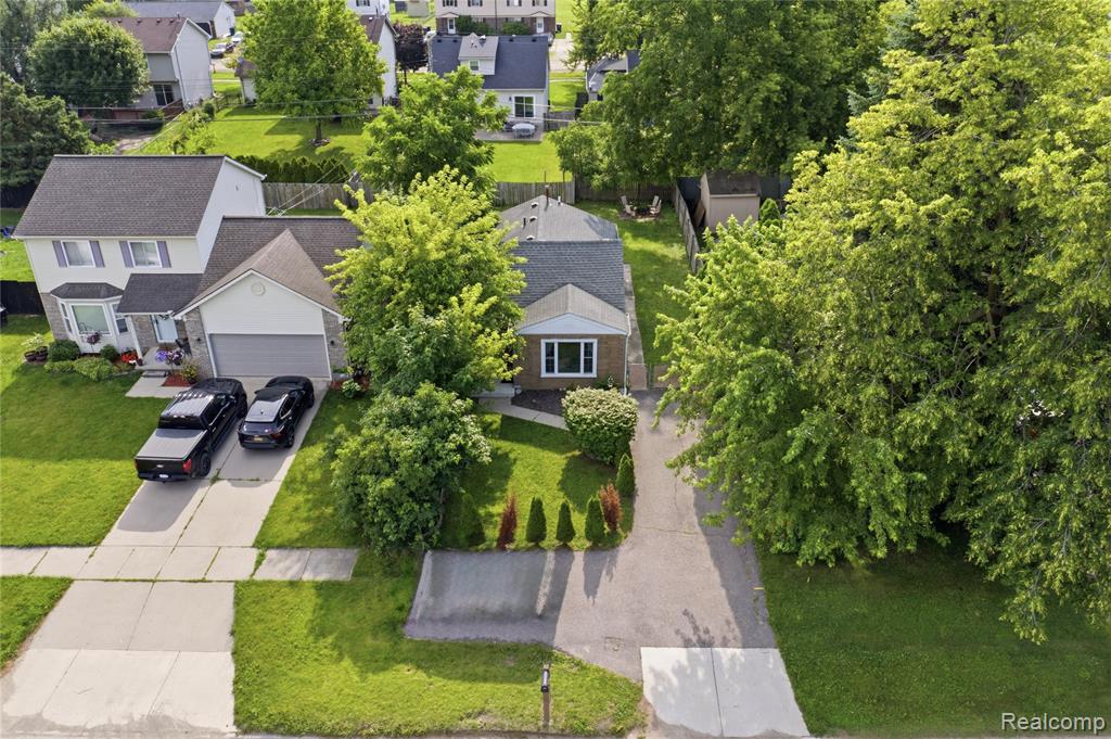 1660 Sheldon Road Canton, MI 48187 - Photo 32 of 37