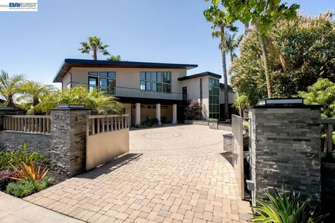 $5,250,000 | 1235 Hawthorne Street, Alameda, CA 94501
