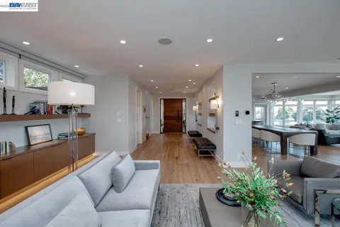 $5,250,000 | 1235 Hawthorne Street, Alameda, CA 94501