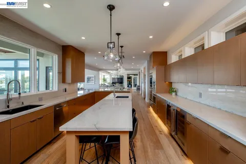 $5,250,000 | 1235 Hawthorne Street, Alameda, CA 94501
