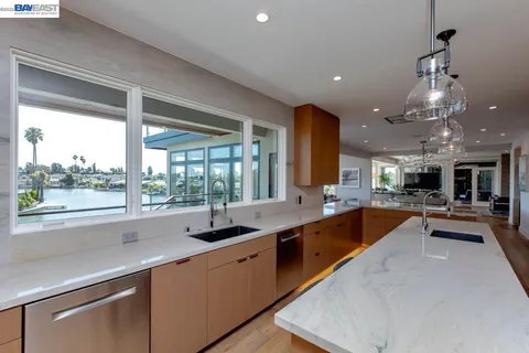 $5,250,000 | 1235 Hawthorne Street, Alameda, CA 94501