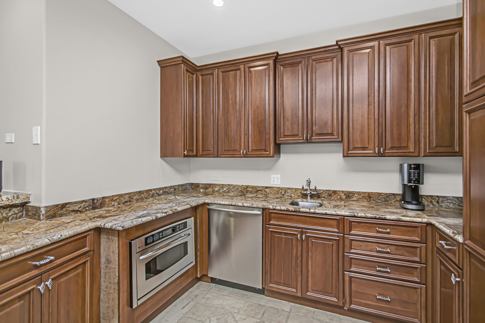 70 Harbor Street Glencoe, IL 60022 - Photo 33 of 98