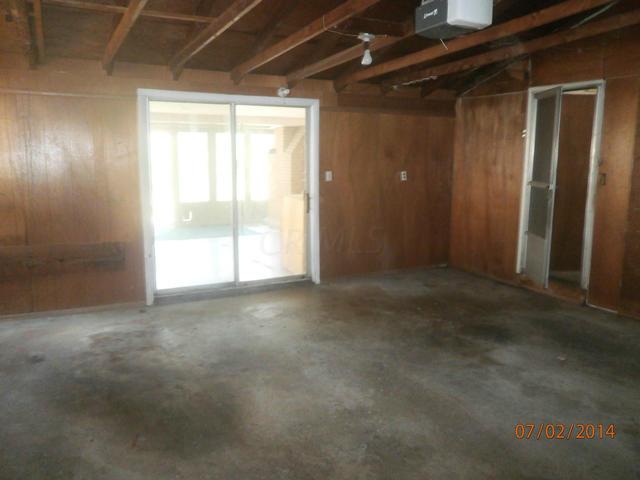 2462 Daily Road Columbus, OH 43232 - Photo 11 of 14