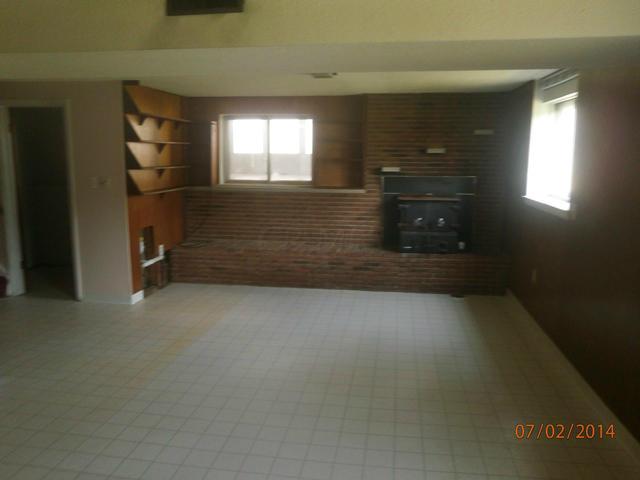 2462 Daily Road Columbus, OH 43232 - Photo 10 of 14