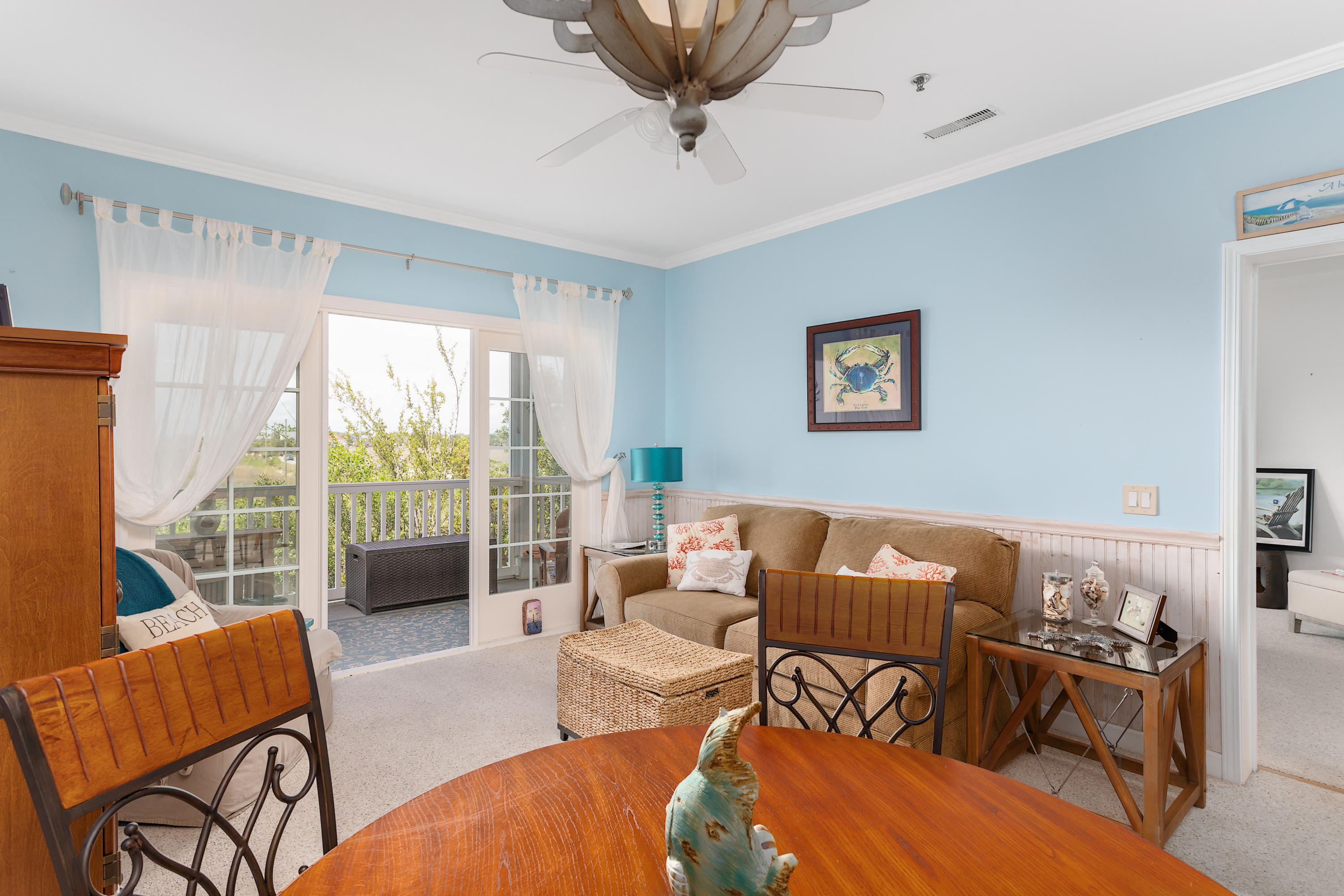 2393 Folly Road, Unit 1B Folly Beach, SC 29439 - Photo 6 of 21 dining/family room
