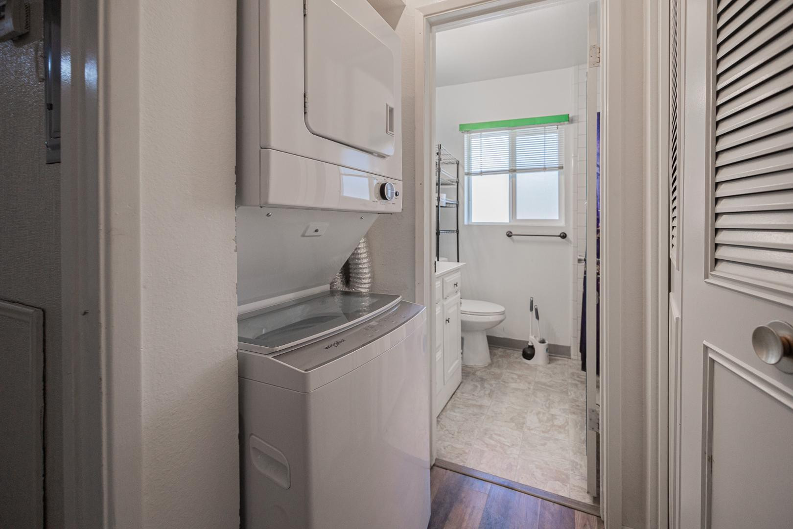 609 South Power Road, Unit 338 Mesa, AZ 85206 - Photo 18 of 24 a view of a bathroom with a sink