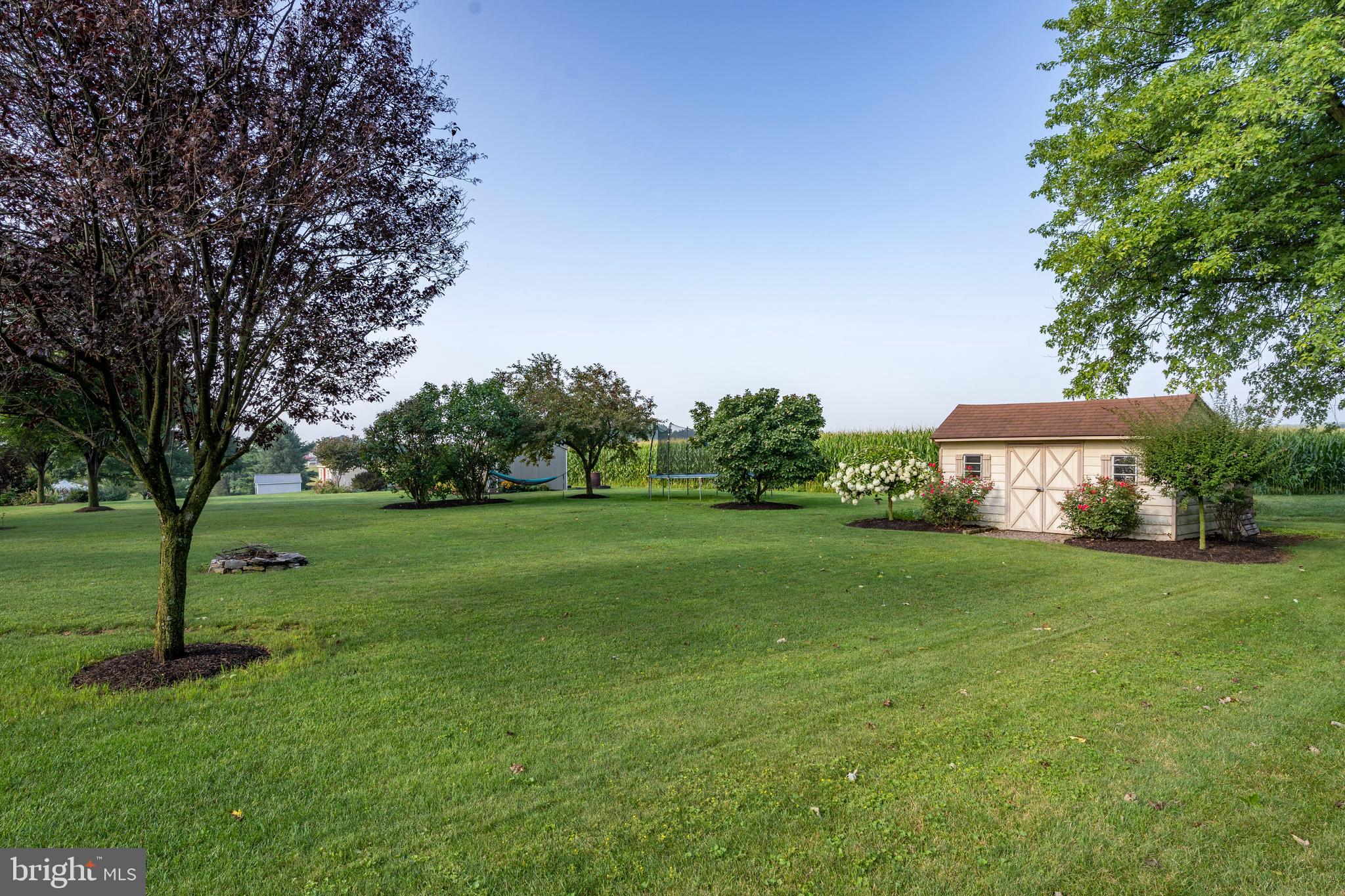 124 Keener Road Lititz, PA 17543 - Photo 9 of 49