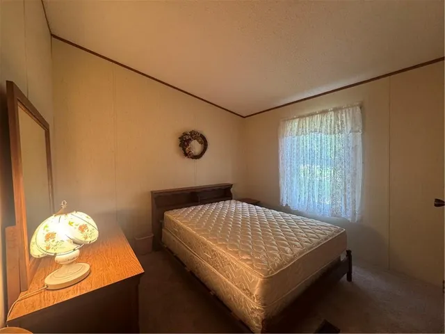 $137,500 | 302 East Cherry Street, Skidmore, MO 64487