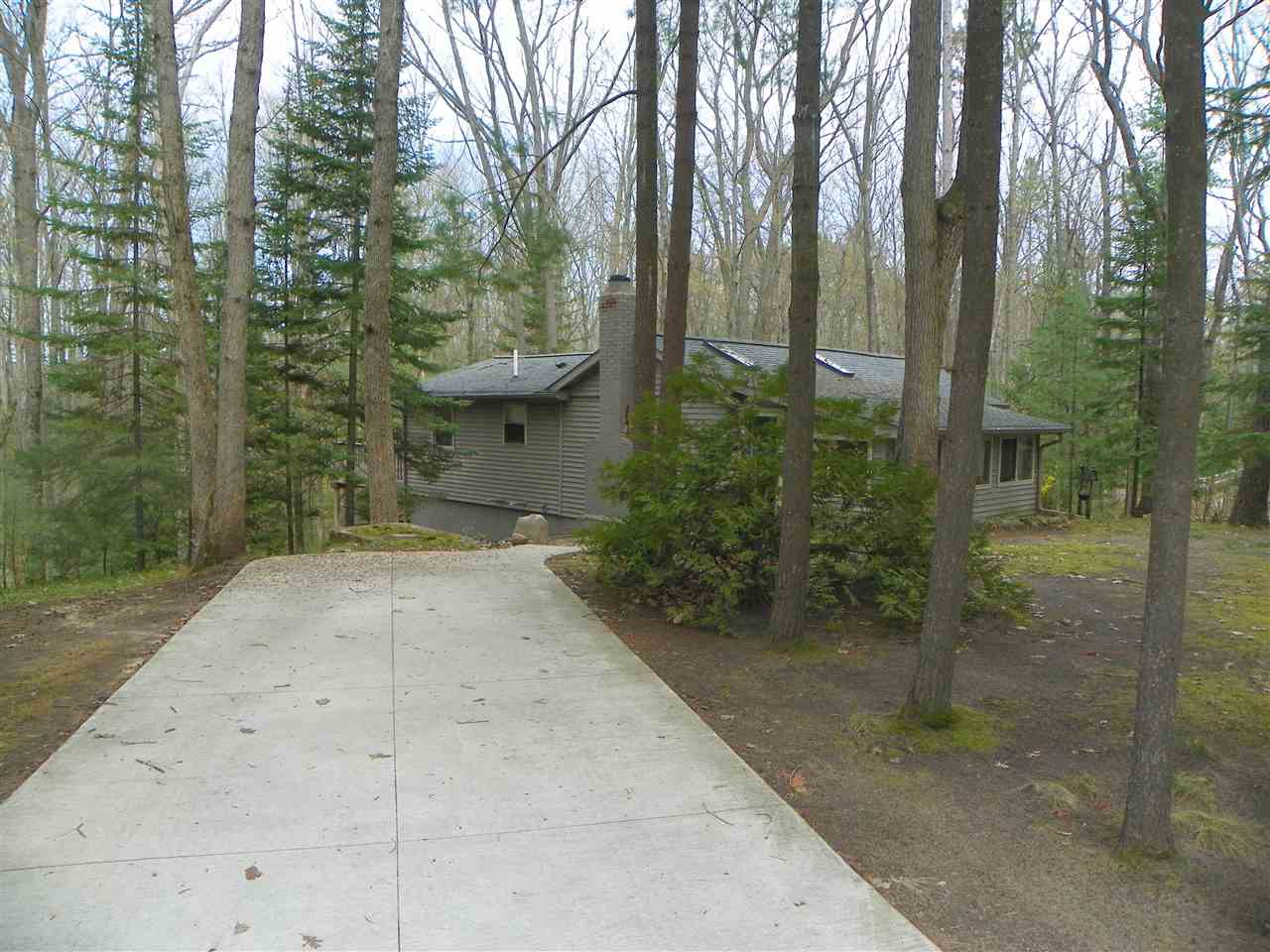 540 Wilson Road Harrison, MI 48625 - Photo 3 of 32