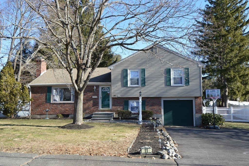 11 Castle Road Millis, MA 02054 - Photo 1 of 42 Gallery Image 1