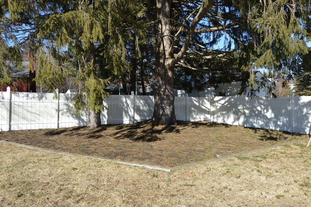 11 Castle Road Millis, MA 02054 - Photo 32 of 42 Gallery Image 32