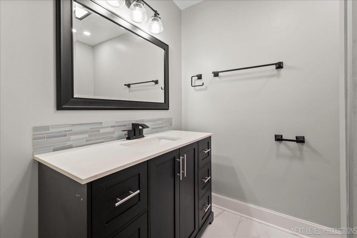1721 Cumberland Road Aurora, IL 60504 - Photo 19 of 25 Gallery Image 19