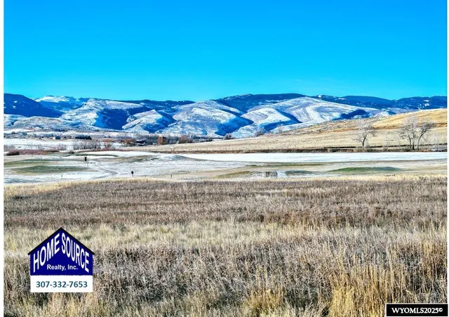 $1,500,000 | East Main (17.1 /- Acres), Lander, WY 82520