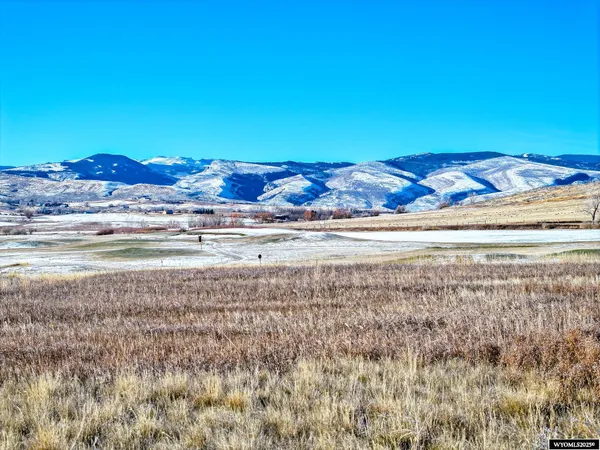 $1,500,000 | East Main (17.1 /- Acres), Lander, WY 82520