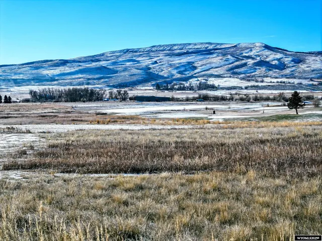 $1,500,000 | East Main (17.1 /- Acres), Lander, WY 82520